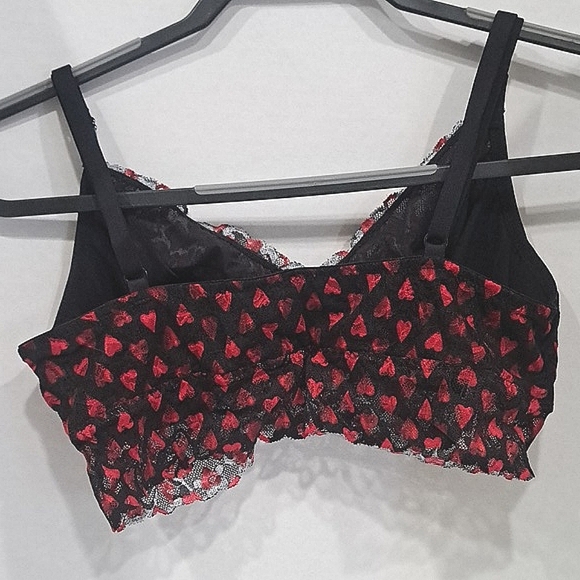 Victoria's Secret Non-Padded Red and Black Harts Secret Lacie Bralette Size L - Picture 5 of 8